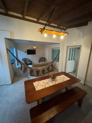Uma televisão e/ou sistema de entretenimento em Casa Flores TÉRREA