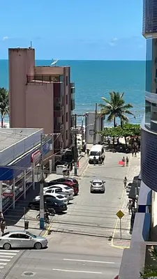 Uma vista do mar geral ou uma vista do mar a partir do apartamento