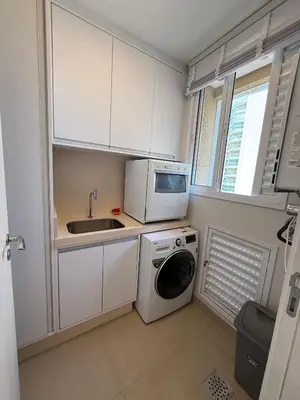 A cozinha ou kitchenette de Apartamento rua 315 com 3 suítes próximo ao Píer