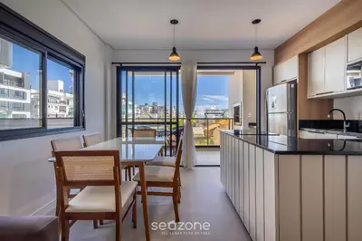 A cozinha ou kitchenette de Apto c/ varanda e churrasq. a 250m do Mar RMP0102