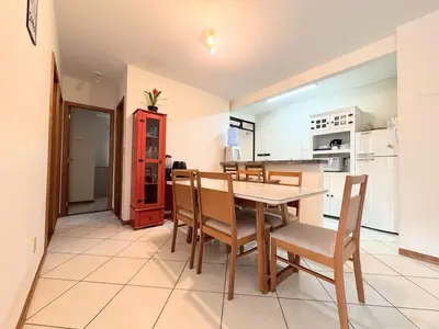 A cozinha ou kitchenette de Seu Refúgio em Bombinhas Conforto e Vista do Mar