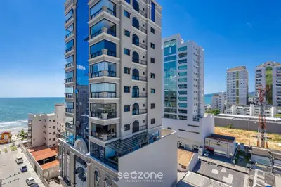 A planta de Apto c/ Churrasqueira a 90m da Praia CMF0501