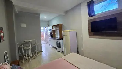 A cozinha ou kitchenette de Residencial Zimbros 02