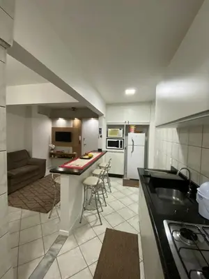 A cozinha ou kitchenette de Apartamento aconchegante em Bombas