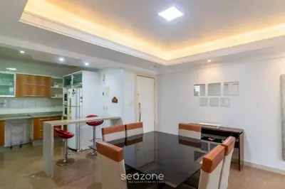 A cozinha ou kitchenette de Apto c/ suíte a 30m do mar em Itapema CAE0103
