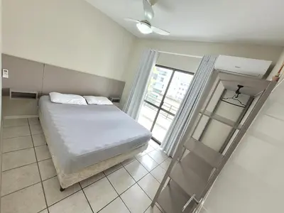 A planta de O apt perfeito p suas férias, poucos passos do mar