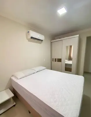 Uma cama ou camas num quarto em Departamento Bombas Brasil