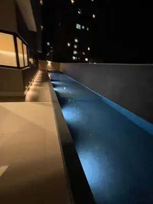 A piscina em ou perto de Vista mar lateral