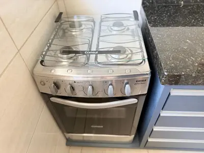 A cozinha ou kitchenette de Apto na Praia de Palmas! ES01J