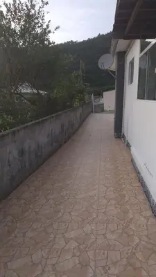 Uma vista geral da montanha ou uma vista da montanha a partir da casa de férias