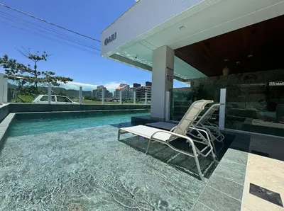 A planta de One Paraíso - Apto com terraço a apenas 2 minutos do mar na Praia de Palmas