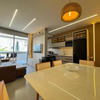One Paraíso - Apto com terraço a apenas 2 minutos do mar na Praia de Palmas