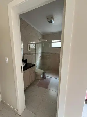 Uma casa de banho em Casa 3 dormitórios Praia de Bombas