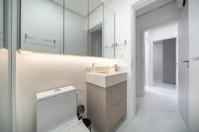 Uma casa de banho em Apto Moderno 550m da Praia SG2989