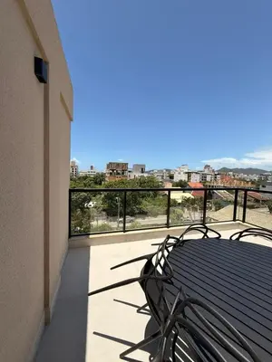 Uma varanda ou terraço em Cobertura 3 suítes a 380m Mariscal