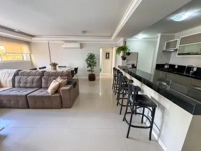 A cozinha ou kitchenette de Apartamento Avenida Brasil, com dois quartos