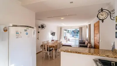 A cozinha ou kitchenette de Sobrado A 3 quartos Canto Grande
