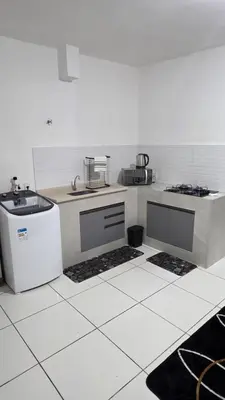 A cozinha ou kitchenette de Apartamento espaçoso com 2 quartos