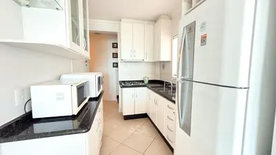 A cozinha ou kitchenette de ASA | Cobertura Duplex Bello Mar | Piscina | 3QT