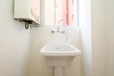 Uma casa de banho em Frente Mar Barra Sul com 3 Quartos SG7825