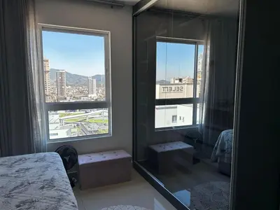 Uma área de estar em Bela Vista em Itapema, Santa Catarina