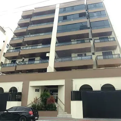 O edifício onde o apartamento está situado