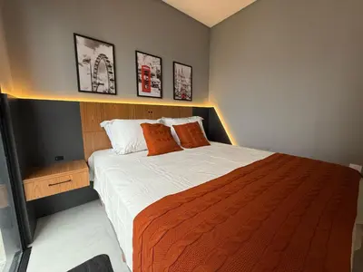 Uma cama ou camas num quarto em For Seasons