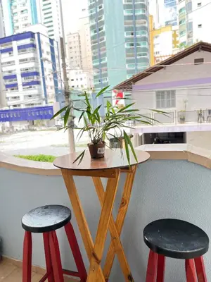 O edifício onde o hostel está situado