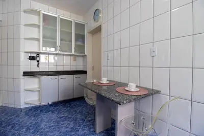 A cozinha ou kitchenette de WIL81 - Frente para o mar; 3 Suítes, 2 Garagens