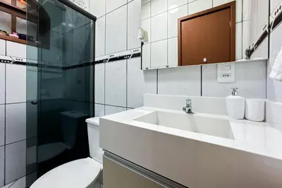 Uma casa de banho em Casa RenaPaty - Praia de Palmas