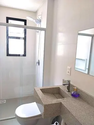 Uma casa de banho em Apartamento na Praia de Palmas com 3 quartos