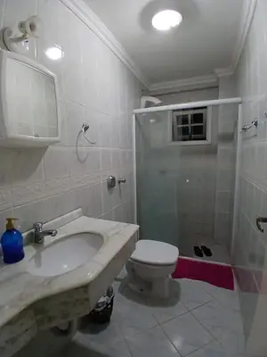 Uma casa de banho em Apto panorâmico