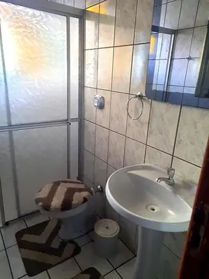 Uma casa de banho em Casa de Praia em Palmas a 280m do Mar