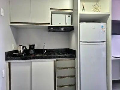 A cozinha ou kitchenette de Loft Completo & Planejado| Expocentro |CURTA236