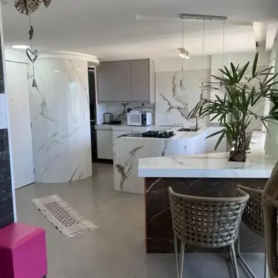 Apartamento beira mar 4 quartos garagem e churrasqueira Grátis av atlântica