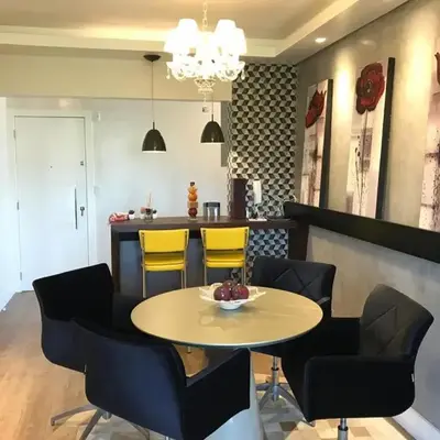Apartamento 2 quartos todo decorado Itapema bairro Meia Praia