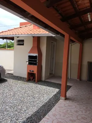 O edifício onde a casa de férias está situado