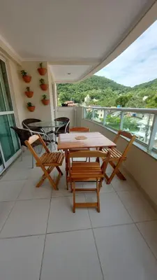 Uma varanda ou terraço em Residencial Villa Toscana - Apartamento Bombas 100M da Praia