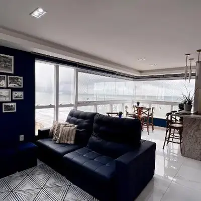 High Standard Apartment with Stunning Sea View