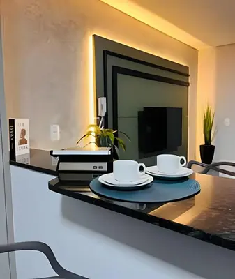 Comodidades para chá e café em Loft Unipraias Netflix |Expocentro BC |CURTA237