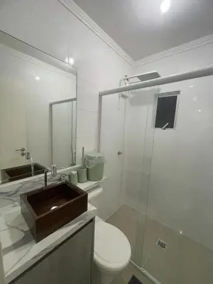 Uma casa de banho em Casa em itapema fácil acesso e bem localizada