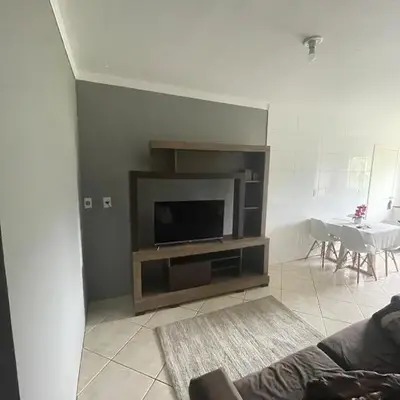 Casa em itapema fácil acesso e bem localizada