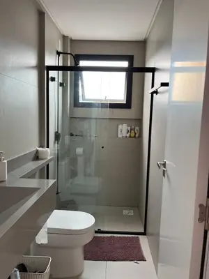 Uma casa de banho em Apartamento 400 metro distancia da Praia de Palmas - Governador Celso Ramos