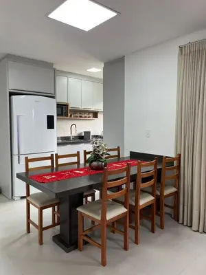 A cozinha ou kitchenette de Apartamento 400 metro distancia da Praia de Palmas - Governador Celso Ramos