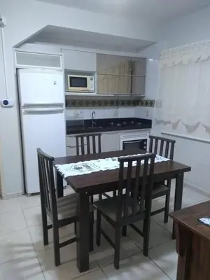 A cozinha ou kitchenette de Apto térreo com um dormitório