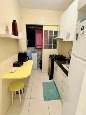 A planta de BC Seasonal Apartment