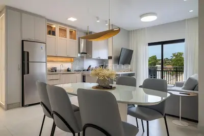 A cozinha ou kitchenette de Lindo Apartamento Condomínio com Piscina