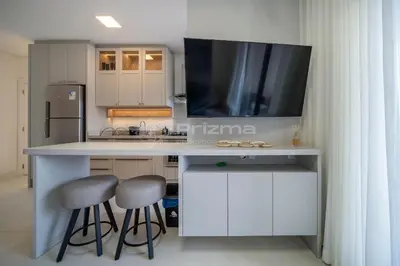 A cozinha ou kitchenette de Lindo Apartamento Condomínio com Piscina