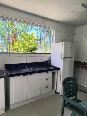 A cozinha ou kitchenette de Doce Refúgio em Zimbros