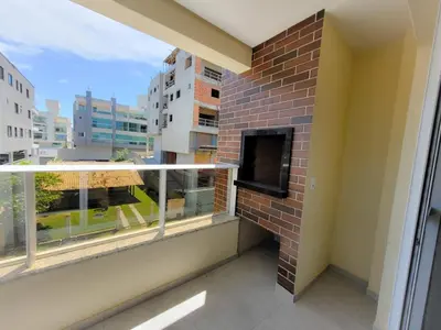 Uma televisão e/ou sistema de entretenimento em Mariscal Flat Premium